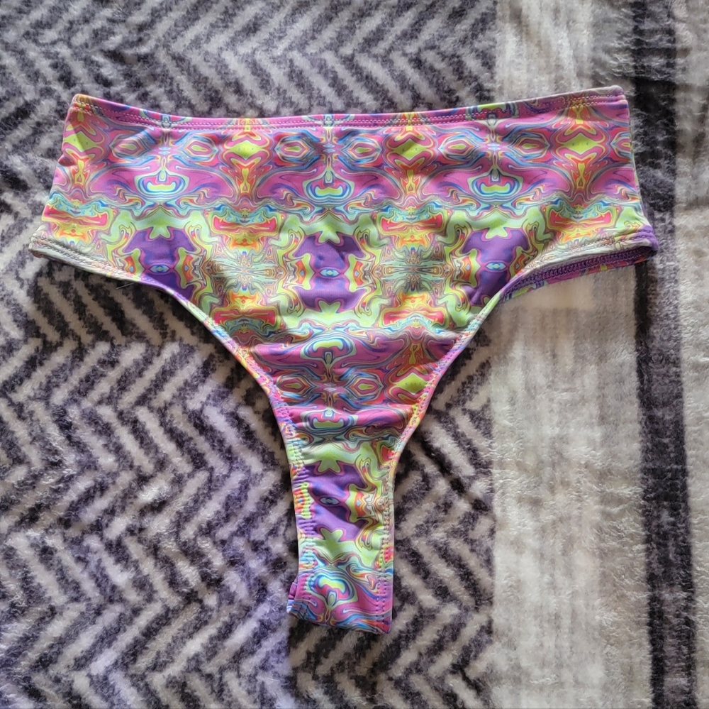 Ihr psychedelic bottoms